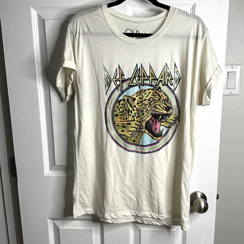 ROCK BAND GRAPHIC CHASER graphic printed T Def Leppard, size medium